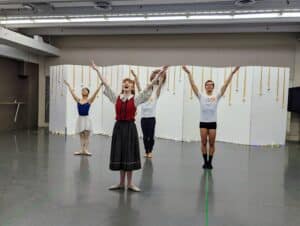 Ballet 101 (1)